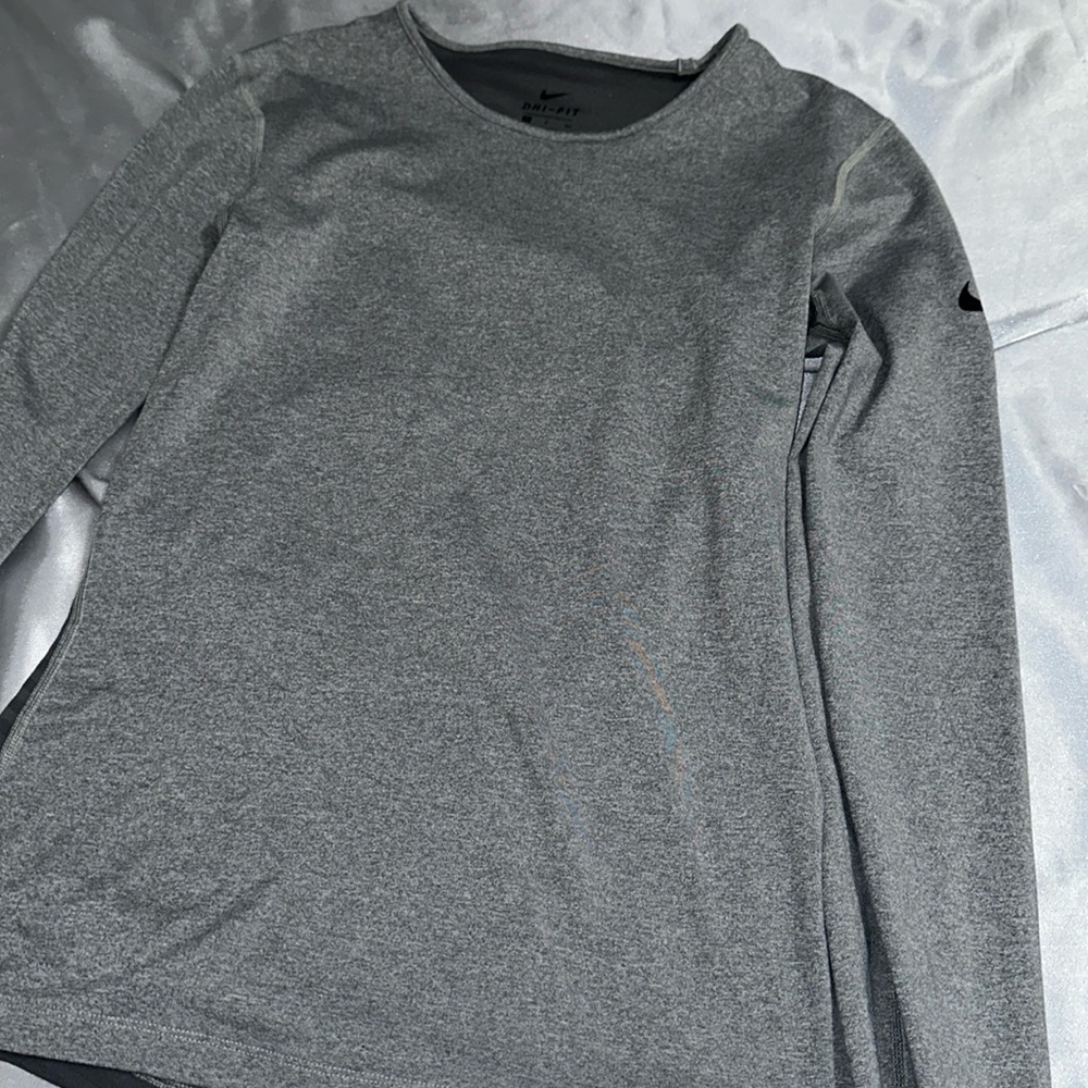NIKE DRI FIT GREY LONG SLEEVE